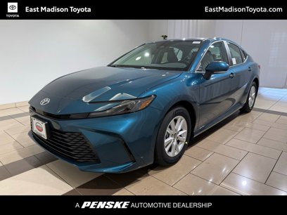 New 2025 Toyota Camry LE