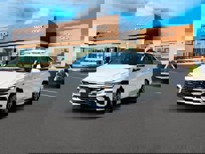 New 2025 Hyundai Elantra Blue