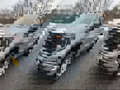New 2025 GMC Sierra 1500 Pro w/ Convenience Package