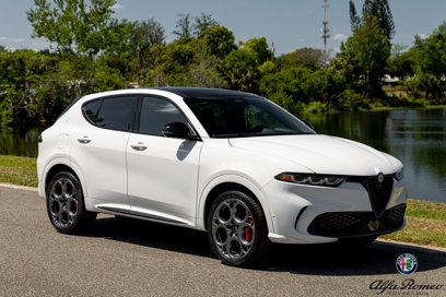 New 2025 Alfa Romeo Tonale Tributo Italiano