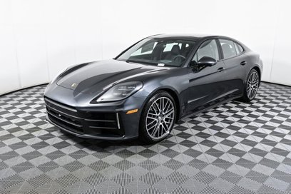 New 2024 Porsche Panamera 4