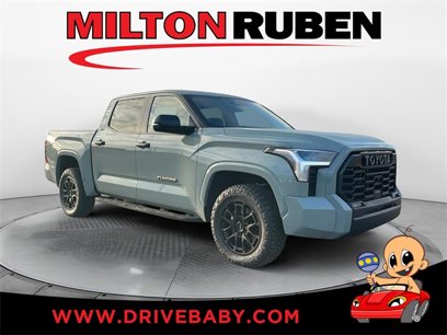 New 2025 Toyota Tundra SR5 w/ SR5 Convenience Package