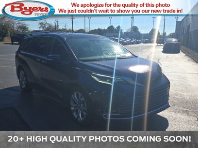 Used 2021 Toyota Sienna Platinum