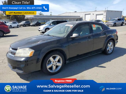 Used 2013 Dodge Avenger SE