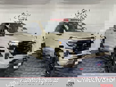 Used 2024 Chevrolet Colorado Z71 w/ LPO, Dark Essentials Package