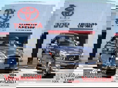 Used 2016 INFINITI Q70 L 3.7 w/ Deluxe Touring Package