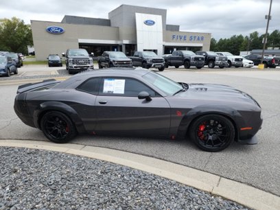 Used 2016 Dodge Challenger SRT Hellcat
