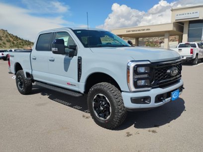 New 2025 Ford F350 4x4 Crew Cab Super Duty
