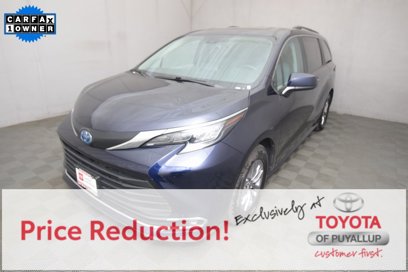 Certified 2024 Toyota Sienna XLE