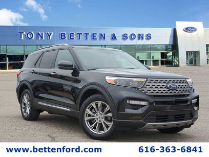 Used 2023 Ford Explorer Limited w/ Limited Technology Package