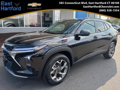 New 2025 Chevrolet Trax LT w/ LT Convenience Package