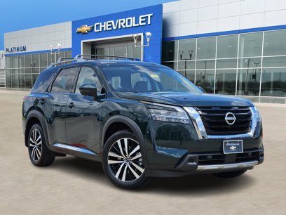 Used 2024 Nissan Pathfinder Platinum