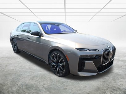 New 2024 BMW i7 M70 w/ Premium Package