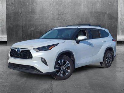 Used 2022 Toyota Highlander XLE