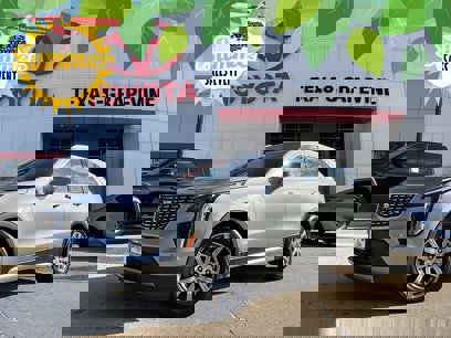 Used 2023 Cadillac XT4 Premium Luxury w/ Cold Weather Package