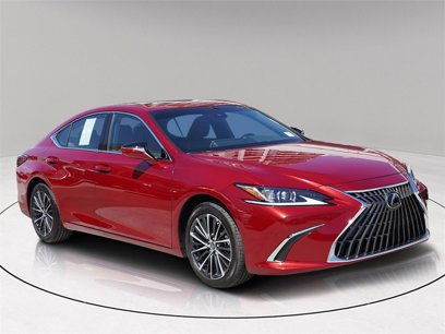 Used 2025 Lexus ES 350 w/ Premium Package