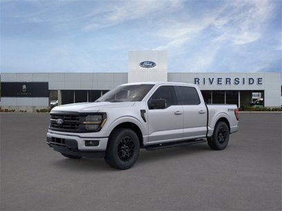New 2025 Ford F150 XLT w/ Equipment Group 302A MID