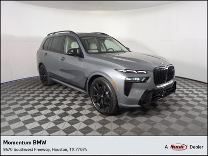 New 2025 BMW X7 M60i
