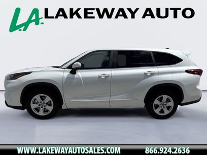 Used 2023 Toyota Highlander L