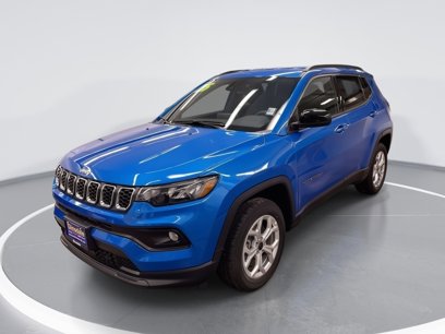 New 2025 Jeep Compass Latitude w/ Convenience Group