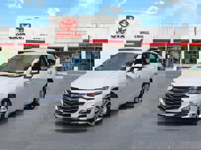 Used 2023 Chevrolet Malibu LT