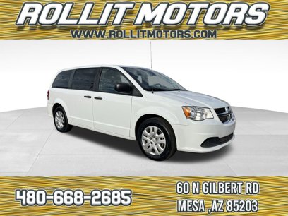 Used 2019 Dodge Grand Caravan SE w/ UConnect Hands-Free Group