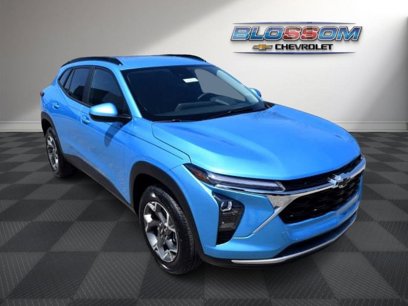 New 2025 Chevrolet Trax LT w/ Driver Confidence Package
