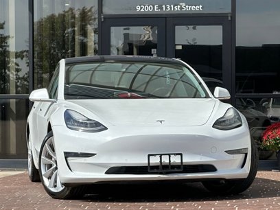 Used 2018 Tesla Model 3 Mid Range
