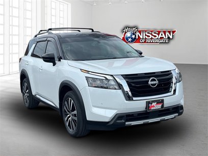 Used 2025 Nissan Pathfinder Platinum w/ Cargo Package