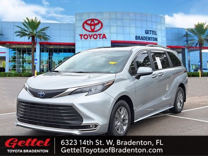 Certified 2024 Toyota Sienna XLE