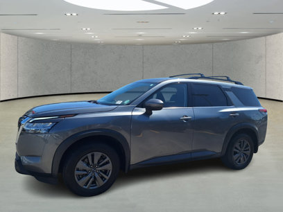 Used 2022 Nissan Pathfinder SV