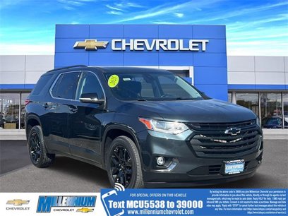Certified 2021 Chevrolet Traverse LT w/ LPO, Blackout Package