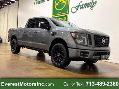 Used 2019 Nissan Titan SL w/ Midnight Edition
