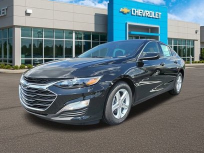 New 2025 Chevrolet Malibu LS