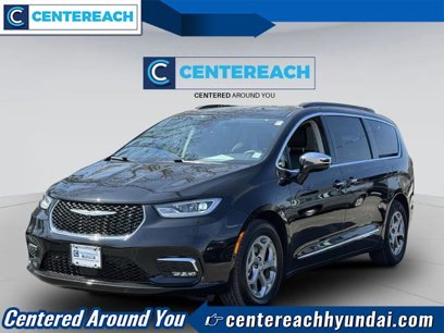 Used 2022 Chrysler Pacifica Limited