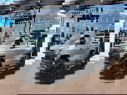 Used 2024 Chevrolet Colorado Trail Boss w/ Advanced Trailering Package