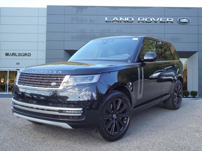 New 2025 Land Rover Range Rover SE