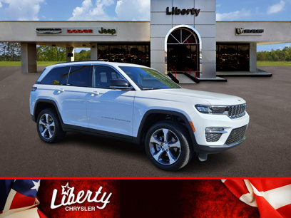 New 2025 Jeep Grand Cherokee Limited w/ Trailer Tow Package