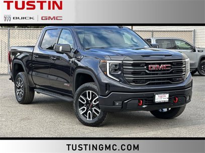 New 2025 GMC Sierra 1500 AT4 w/ AT4 Premium Package