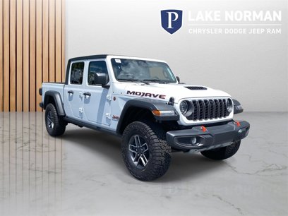 New 2025 Jeep Gladiator Mojave w/ Technology Group