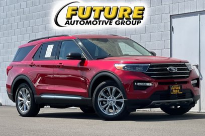 Certified 2024 Ford Explorer XLT w/ Equipment Group 202A
