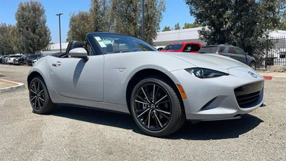 New 2025 MAZDA MX-5 Miata Grand Touring