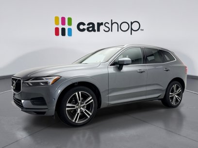 Used 2019 Volvo XC60 T5 Momentum w/ Multimedia Package