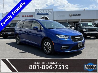 Used 2021 Chrysler Pacifica Touring-L