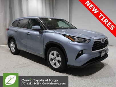 Used 2020 Toyota Highlander LE
