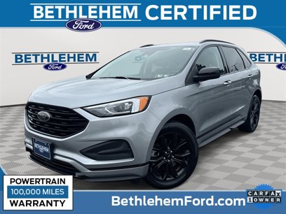 Used 2022 Ford Edge SE w/ Black Appearance Package