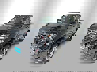 New 2025 Toyota Tacoma SR5