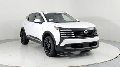 New 2025 Nissan Kicks SR
