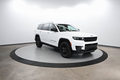 Used 2024 Jeep Grand Cherokee L Laredo