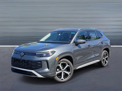 New 2025 Volkswagen Tiguan SE